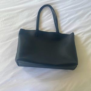 Womens black leather purse